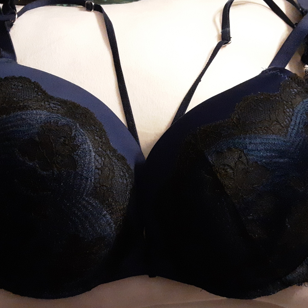 Victoria's Secret bra size 38C